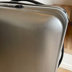 サムソナイト　Samsonite INOVA SPINER55 スーツケース　銀の画像