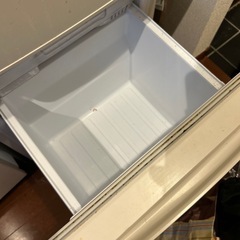 三菱冷蔵庫の画像