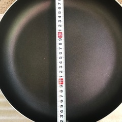 大きなフライパン｢使用感有り・傷有り｣の画像