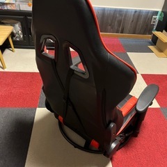 美品ゲーミングチェア(座椅子型)の画像
