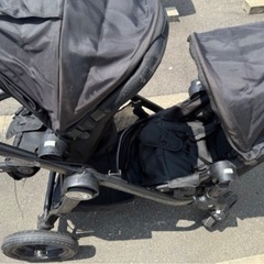 2人乗りベビーカーの画像