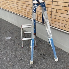 脚立の画像
