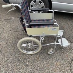 幸和製作所TacaoF　B-40 介助式車椅子　背折れタイプ　アルミ製介護車の画像