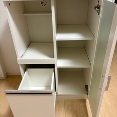 【受付終了】食器棚 レンジ台　ニトリ 白 RE9060G の画像