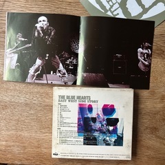 ベストアルバム『THE BLUE HEARTS〜EAST WEST SIDE STORY』の画像