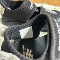 New balance　黒　サンダル　14cm ニューバランスの画像