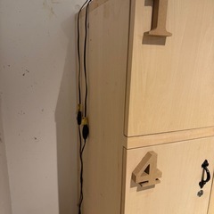 木製　鍵付きロッカー　の画像
