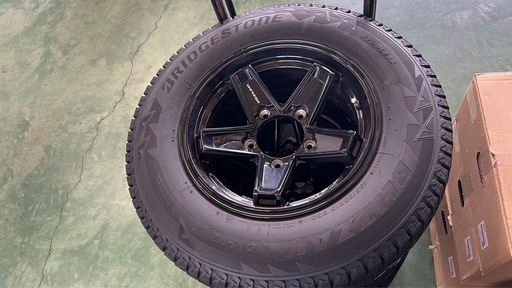【済】ジムニーシエラ　ノマド　JB74 ブリヂストン　ブリザック　DM-V2&ホイールセット