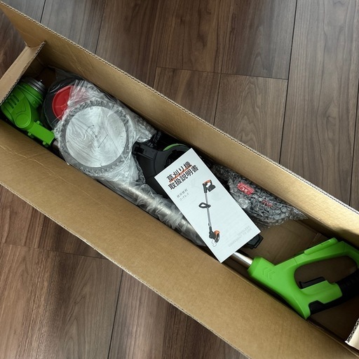 【新品】草刈り機 充電式 高性能 多替刃付 バッテリー補助ホイール 伸縮可 角度調整