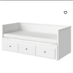 IKEAヘムネスベッドマットレス付きの画像