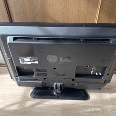 LG 32インチTVの画像