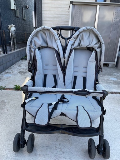 二人乗りベビーカー