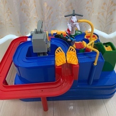 学研 きかんしゃトーマス レッツゴー大冒険! トーマス2台、パーシー１台の画像