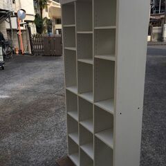 収納棚の画像
