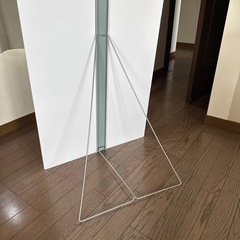 スチレンボードスタンドの画像