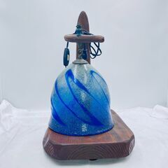 【‼️✨最終値下げ✨‼️】アンティーク調 テーブルランプ 木製台座 × 青ガラスシェード💡簡易清掃・動作確認済み❗️の画像