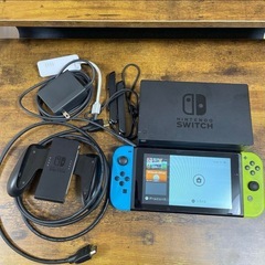 お取引可！任天堂スイッチ本体/Switch/付属品付きの画像