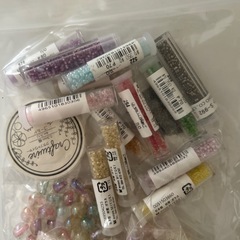 ビーズまとめ売りの画像