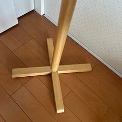 子ども　木製　カラフル　ハンガー　ラックの画像