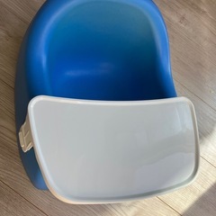 カリブ　ベビーチェア　テーブル付き