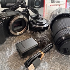 《取引中》デジタル一眼カメラ ミラーレス VLOGCAM SONYαZV-E10の画像