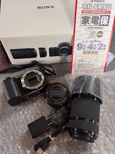 《取引中》デジタル一眼カメラ ミラーレス VLOGCAM SONYαZV-E10