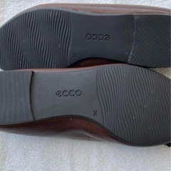 フラットシューズ Ecco
の画像