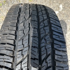 新品タイヤ　ヨコハマ　ジオランダー　265/70R16 2本の画像