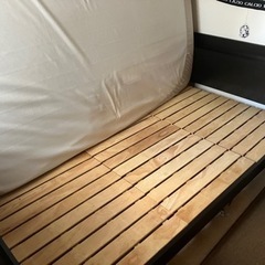 セミダブルベッド　（& マット）の画像