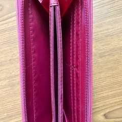 【未使用品】レディース　長財布　ワインレッドの画像