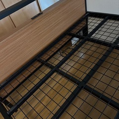 【定価約2.5万円】セミダブルベッドフレーム　分解状態でのお渡しの画像