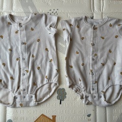 双子　まとめ売り　ロンパース　半袖　ズボン　の画像