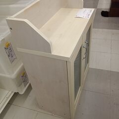 ★リユースのサカイ千葉中央店★  食器棚  H81×D30×W61 クリーニング済み TC4754の画像