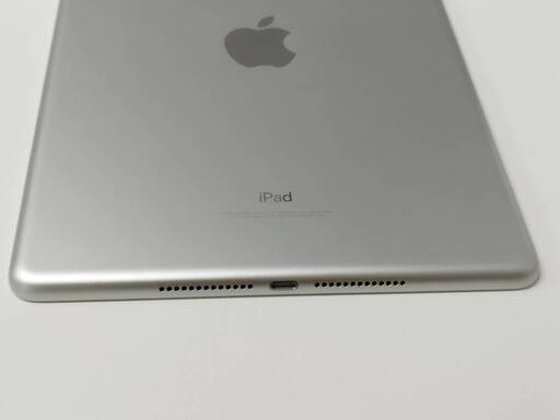 【良品】iPad 第6世代/Wi-Fiモデル/32GB/A1893〈MR7G2J/A〉