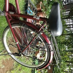 自転車　ママチャリ　２４インチ　色：ワインレッドの画像
