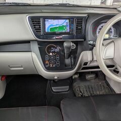 冬タイヤ交換済み!!左側後ろドアとその周辺凹みとキズ　平成26年式デイズルークス　車検令和9年6月までの画像