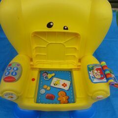 子供用いす(プラスチック製で頑丈です)の画像