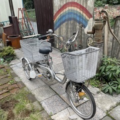 【5560】大人用三輪車　ブリヂストン　前18・後16インチ　33,600円（防犯・税込）の画像