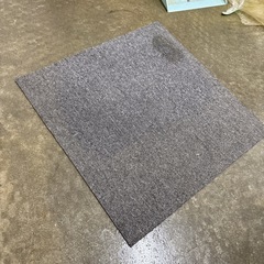 フロアマット　1枚50円の画像