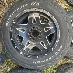 FUEL 17インチ 9Jタイヤホイールセ
の画像