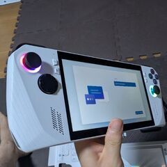 Asus Rog ally Z1 extreme の画像