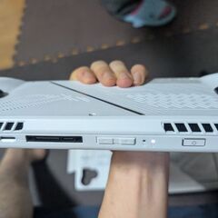 Asus Rog ally Z1 extreme の画像