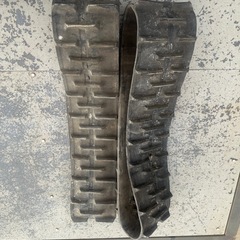 コンバイン用ゴムクローラー・ゴムキャタ・中古品・ブリヂストン330ｘ40ｘ79WP・2本1組の画像