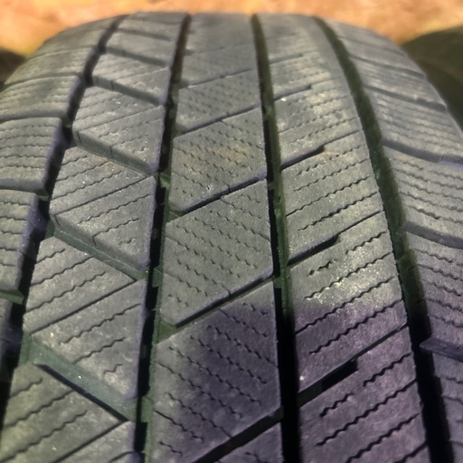 BS VRX3 175/65R15 21年 6.6mm