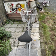 【5562】大人用三輪車　前20・後16インチ　19,300円（防犯・税込）の画像