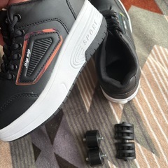 ローラーシューズ子供用の画像