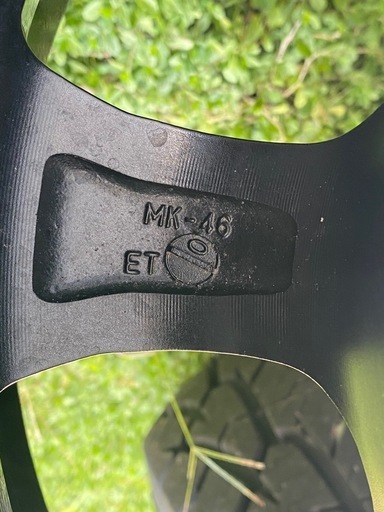 タイヤホイールMKW MK46 16インチ×8J 6穴