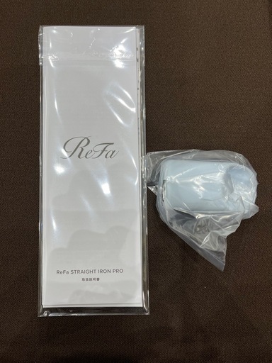 【ジャングルジャングル岸和田和泉インター店】☆極美品☆ リファ ストレートアイロンプロ ホワイト RE-AT-02A  ヘアアイロン 