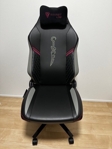 Secretlab TITAN Evo LoLゲーミングチェア (サイズ R)