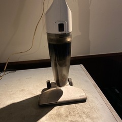 【ジャンク品】スティック掃除機ツインバードの画像